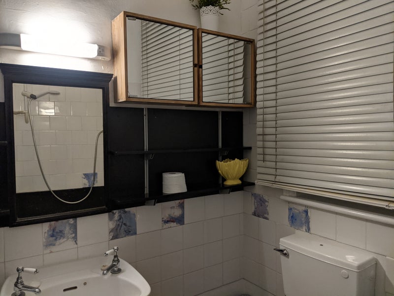 Room Billy Fury Way in Greater London