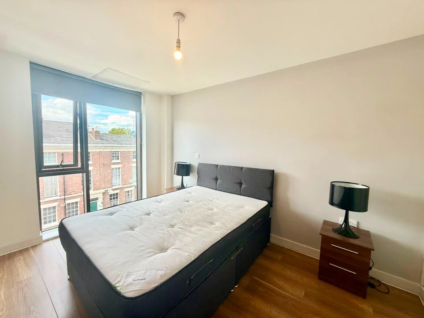 Flat Falkner Street in Liverpool