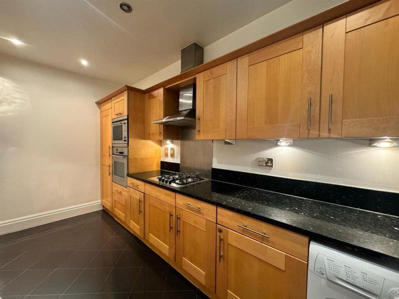 Flat Beckford Close in Greater London