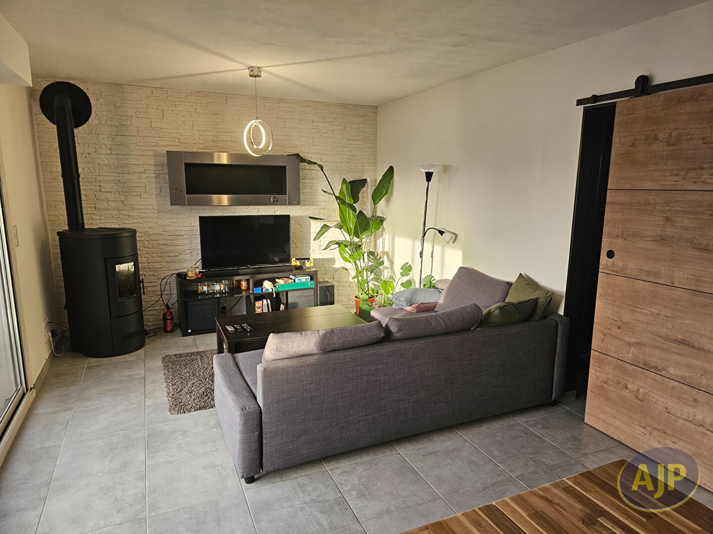 House Rue Alfred de Vigny in Esves-le-Moutier