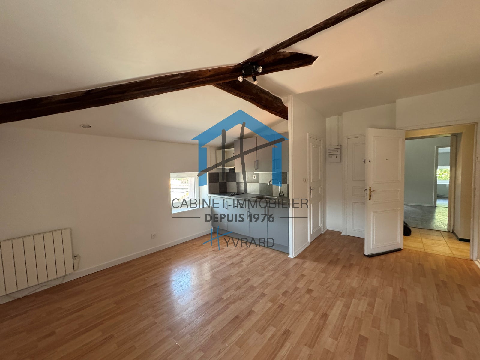 Appartement Place Neyrand-Thiollière à Lorette