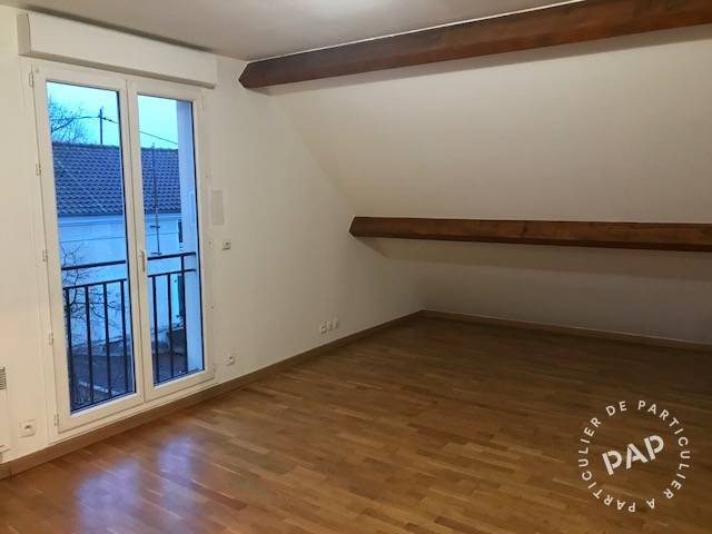Flat Rue Jean Mermoz in Les Mureaux