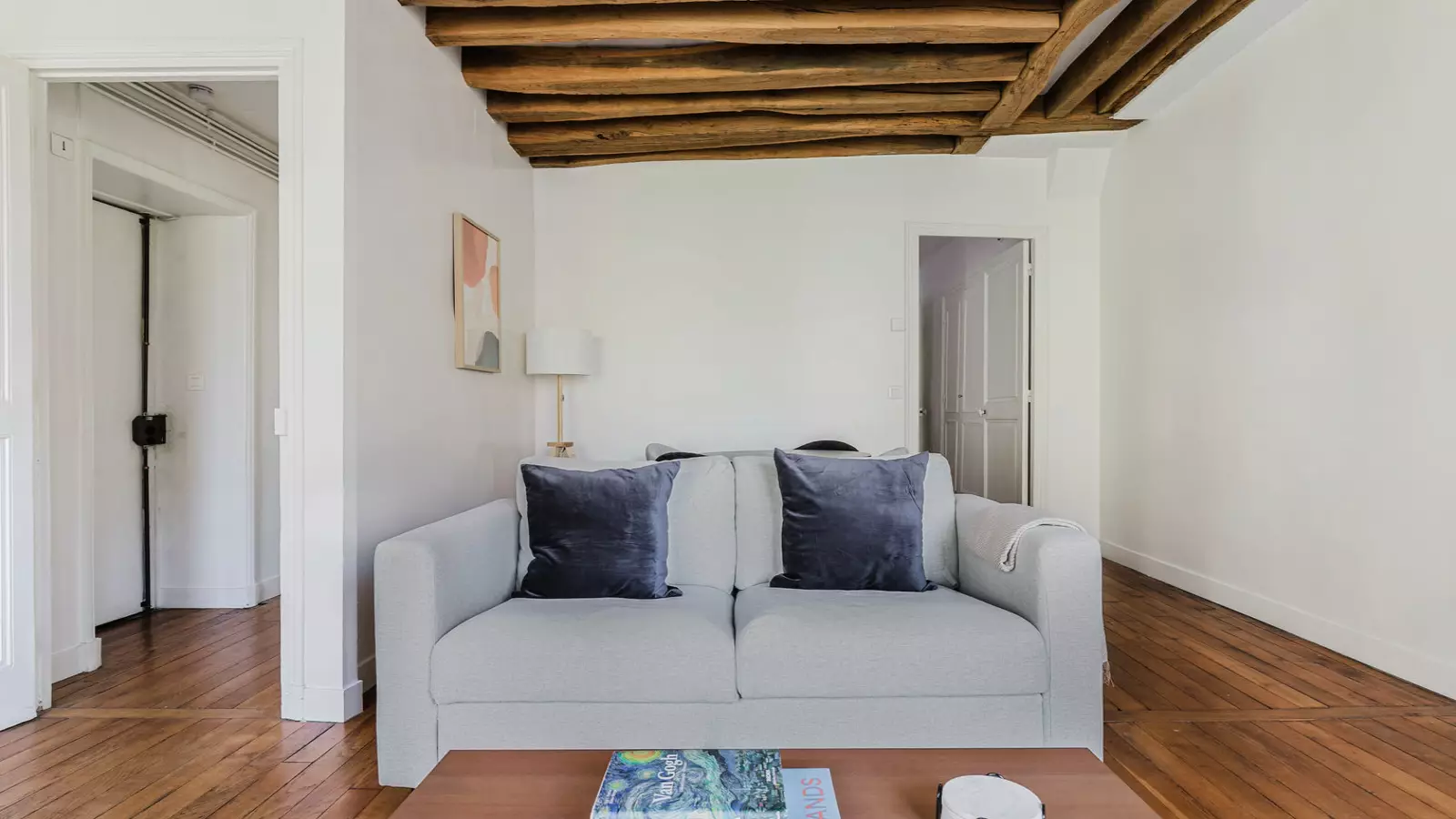 Appartement Rue Saint-Guillaume à Paris