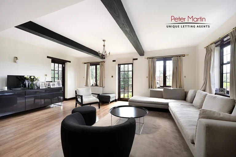 House Portsdown Mews in Greater London