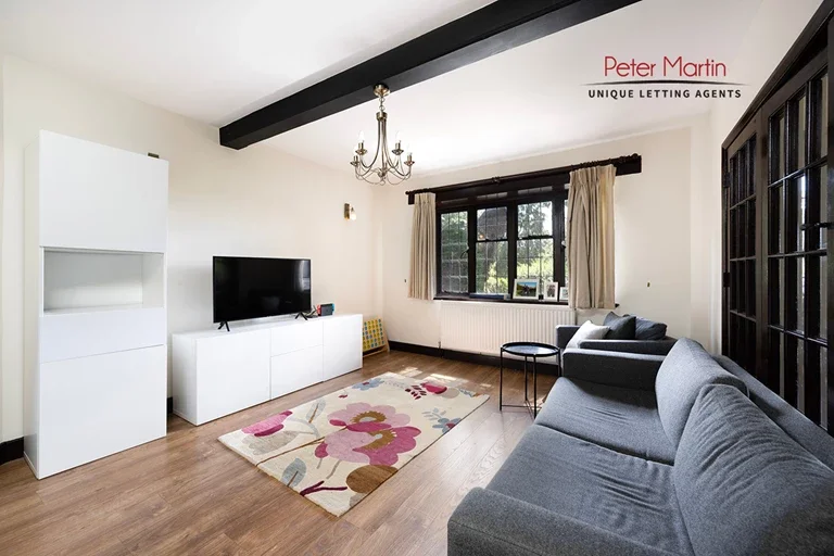 House Portsdown Mews in Greater London