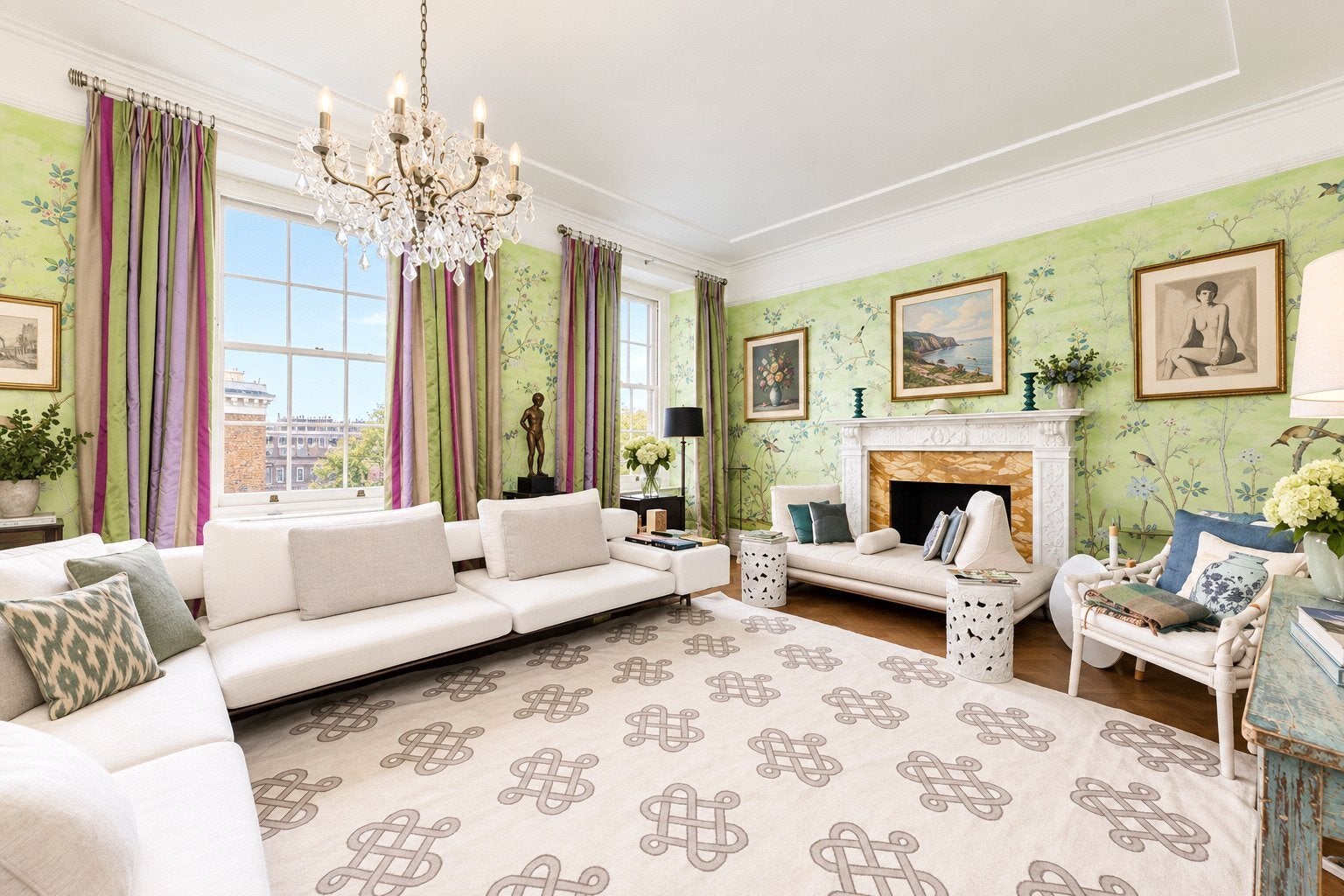 Flat Warwick Square in City of Westminster