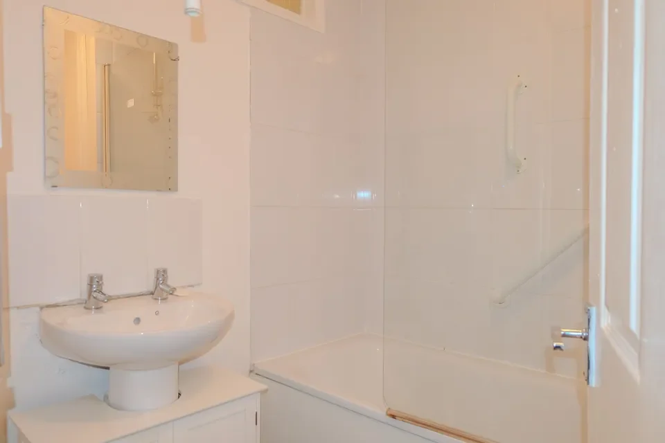 Flat Pelham Crescent in St Leonards