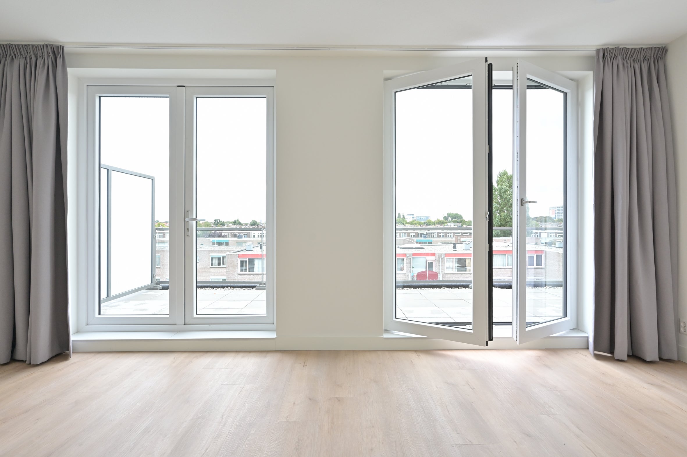 Appartement te huur: van Alphenstraat 62T, Voorburg
