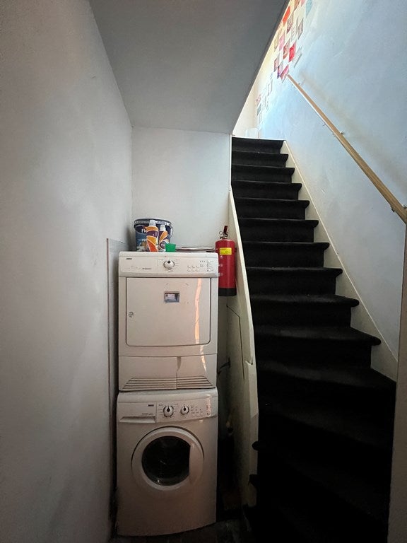 Kamer Van der Doesstraat 11