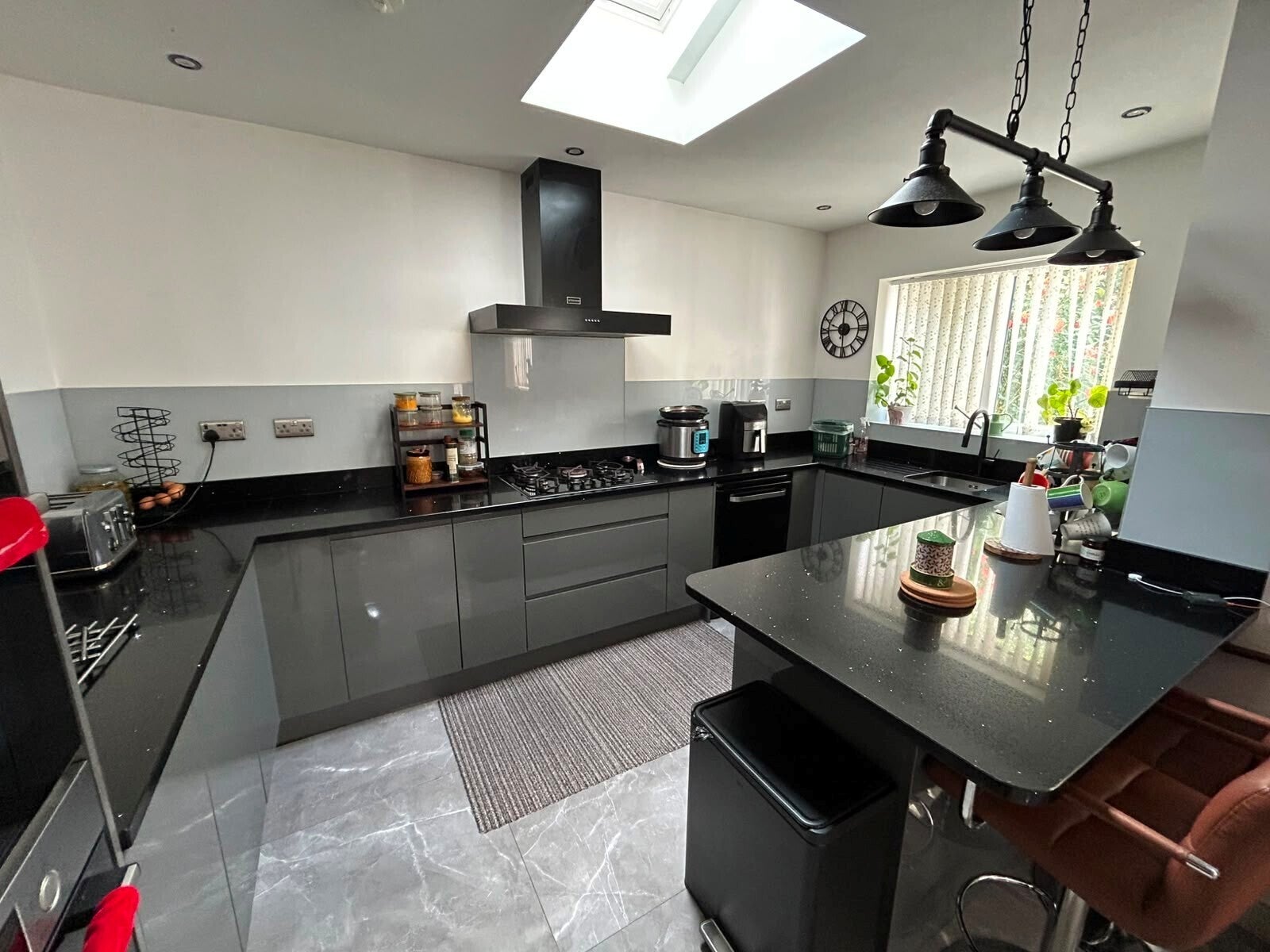 House Dorset Avenue in Cheadle Hulme