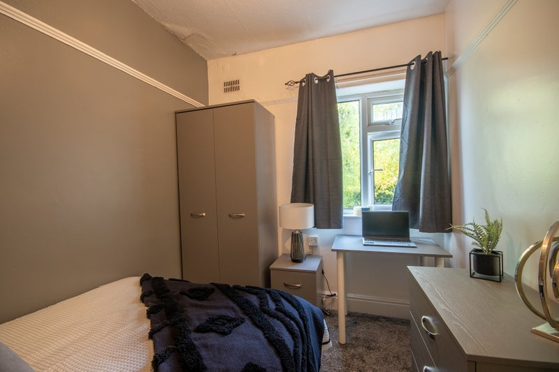 Room Beech Avenue in York