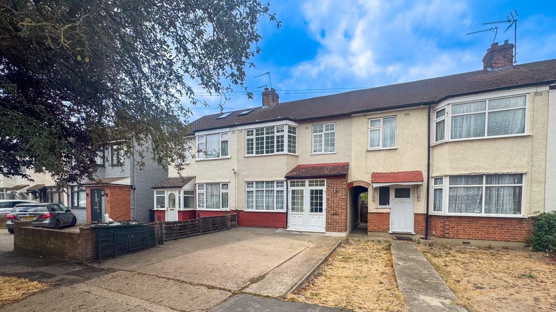 House Hurst Drive in Waltham Cross