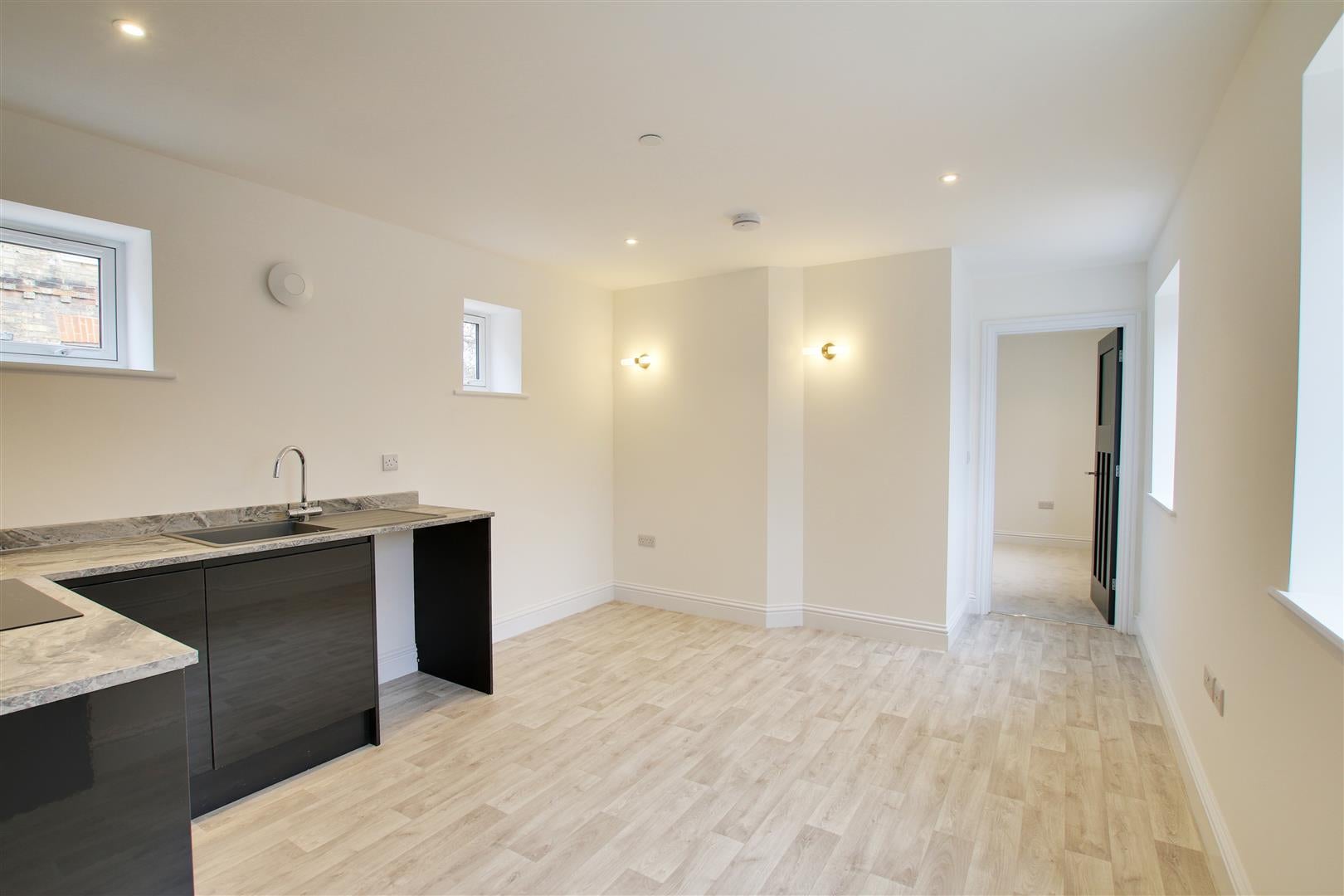 Flat Bloomfield Place in Huntingdonshire