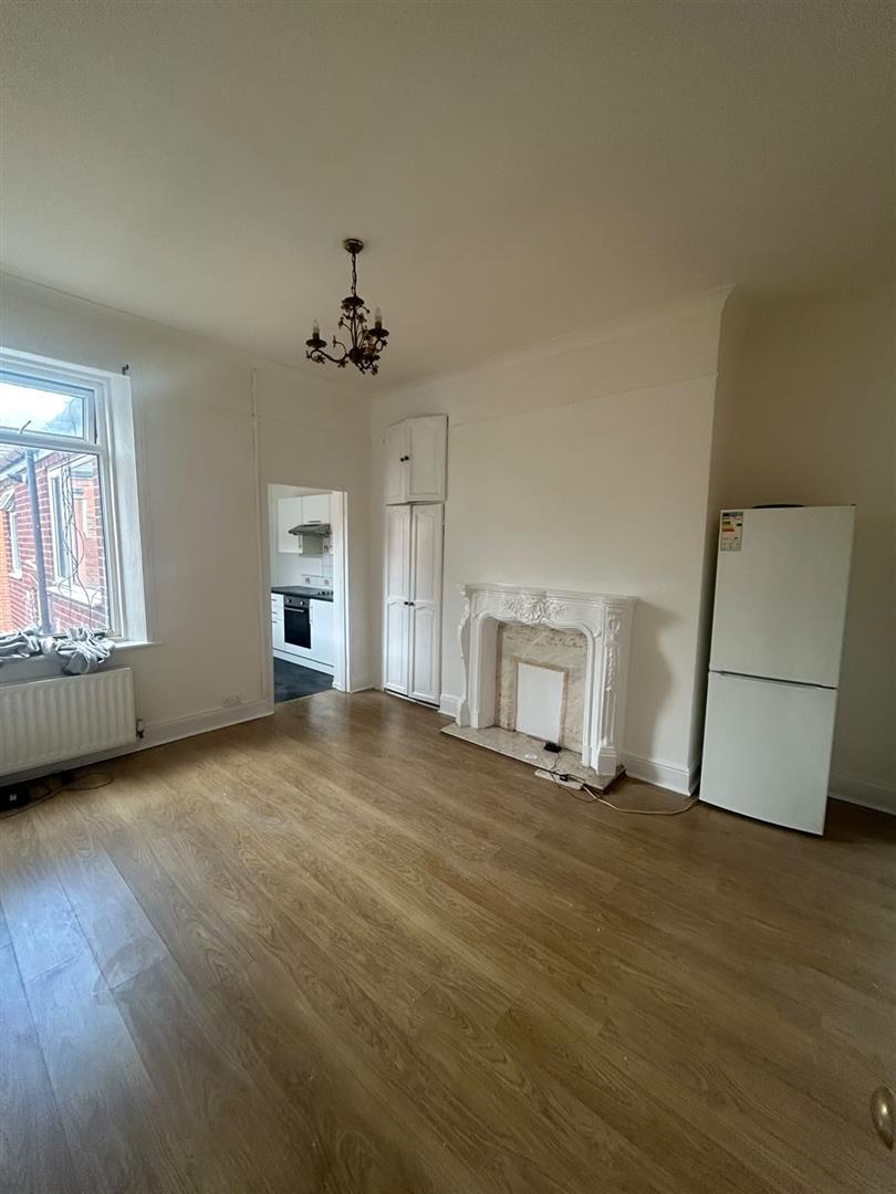 Flat Holly Avenue in North Tyneside