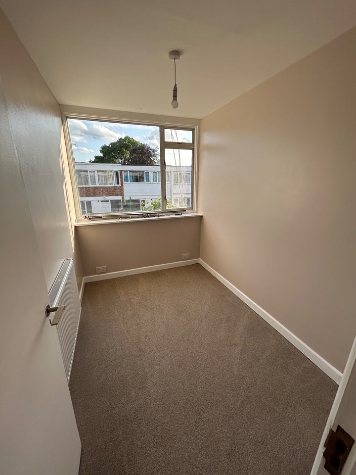 Flat Swanwick Close in Greater London