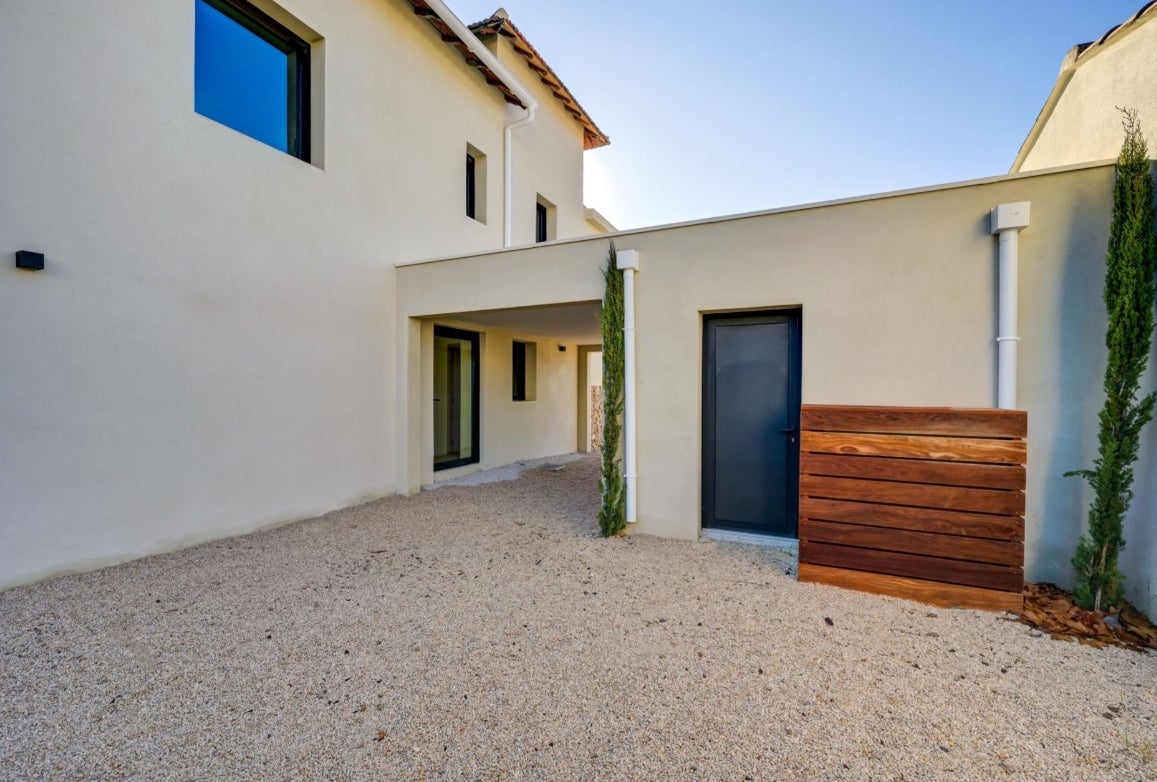 House Avenue des Libérateurs in Aix-en-Provence
