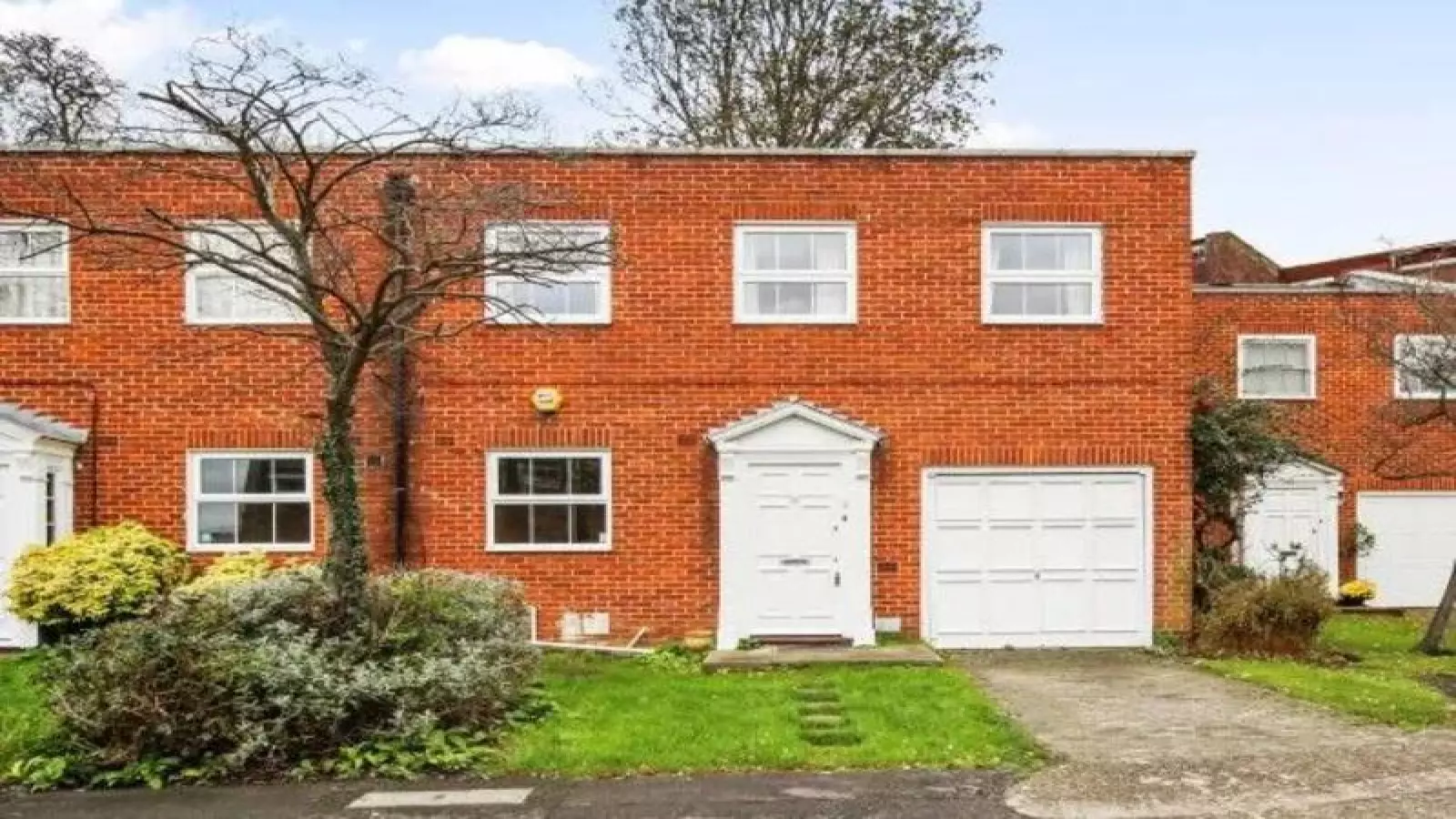 Room Parry Road in City of Westminster