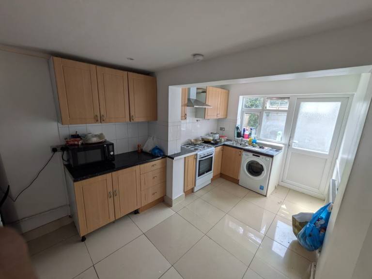Room Katherine Road in Greater London