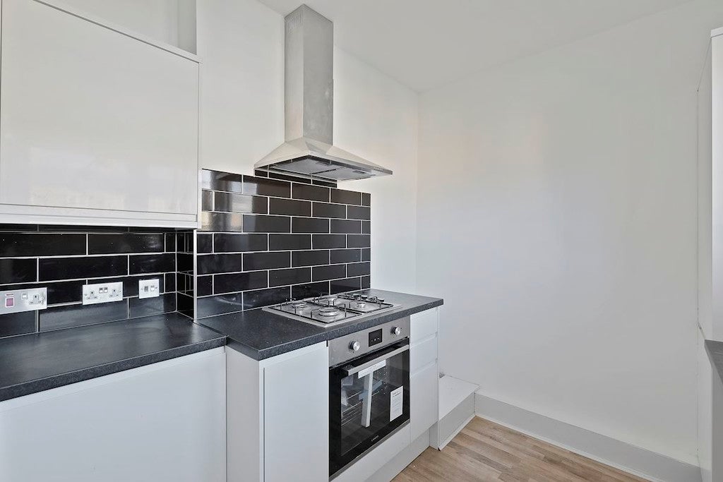 Flat Burbage Close in Greater London