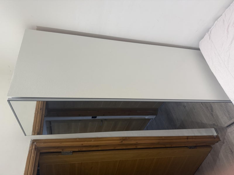 Room Gatton Road in Greater London