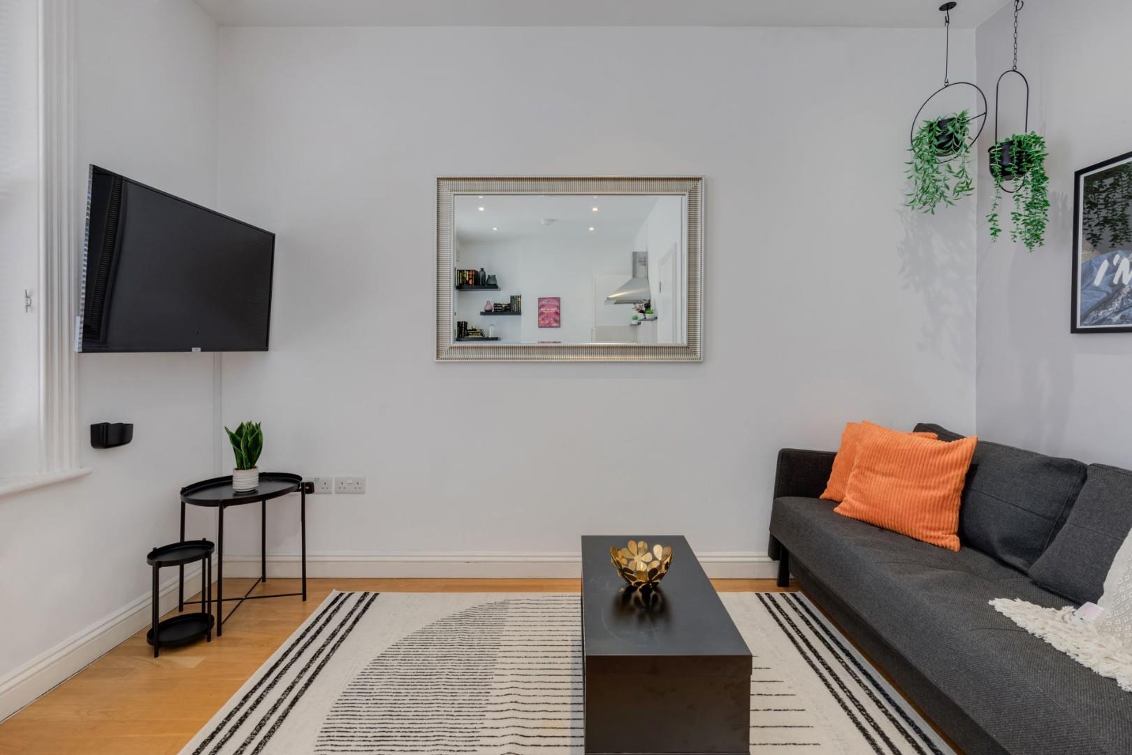 Flat Great Titchfield Street in City of Westminster