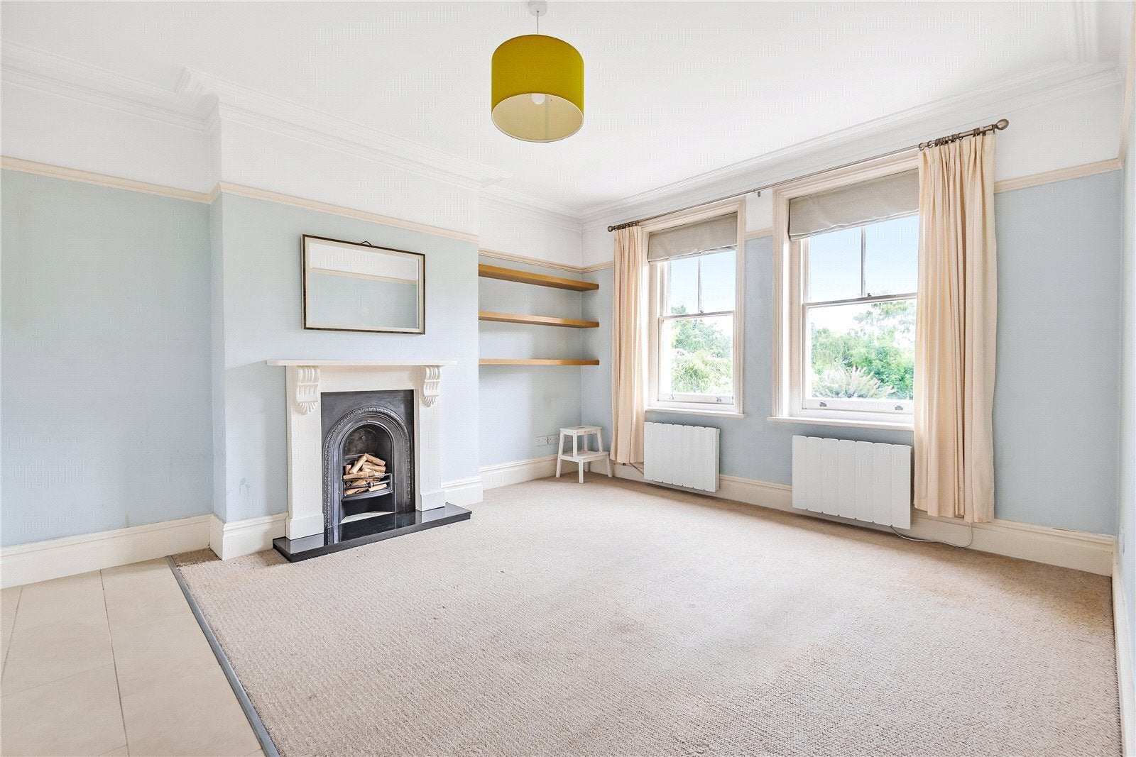 Flat Richmond Road in Greater London