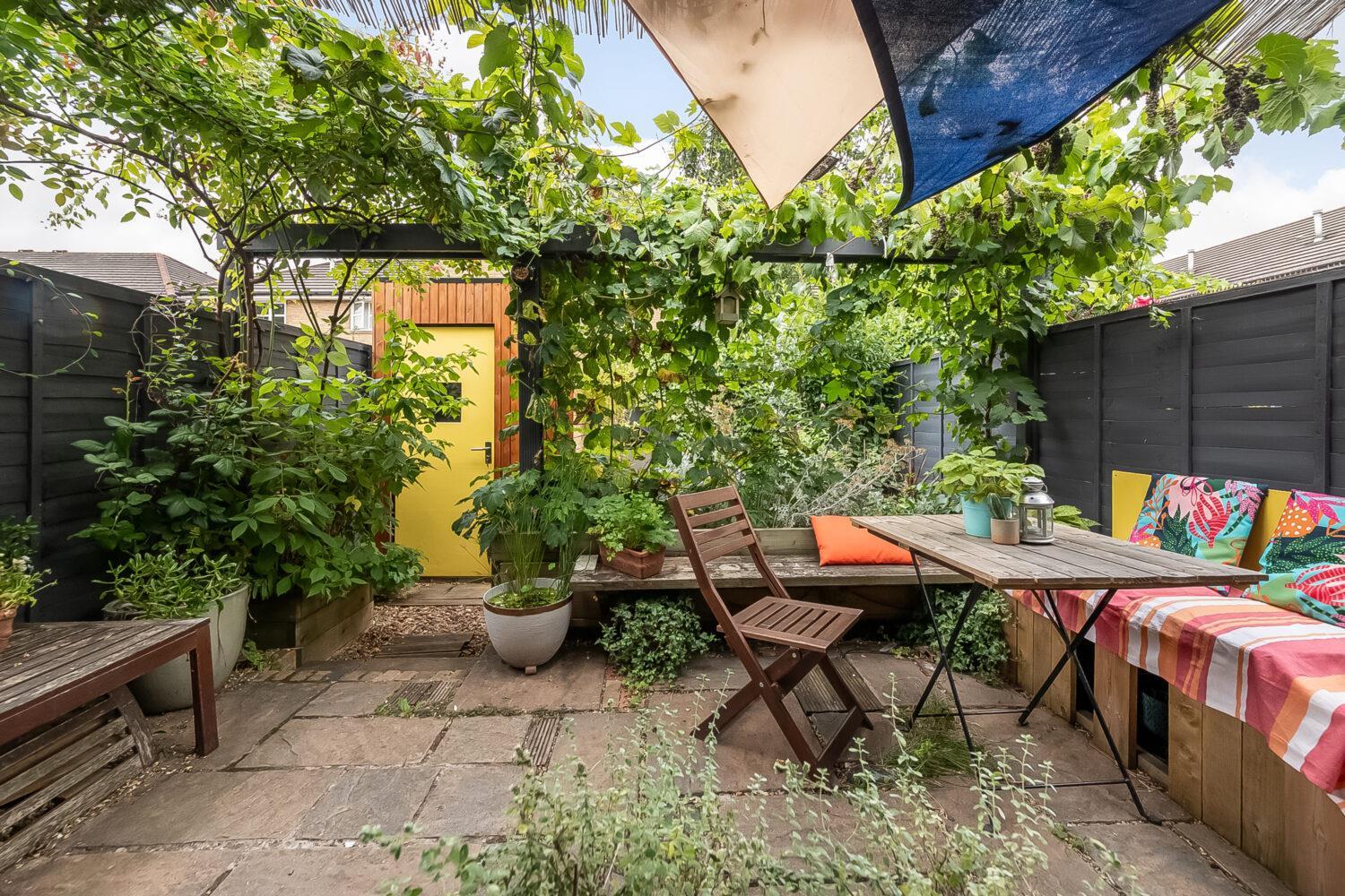 House Grenard Close in Greater London