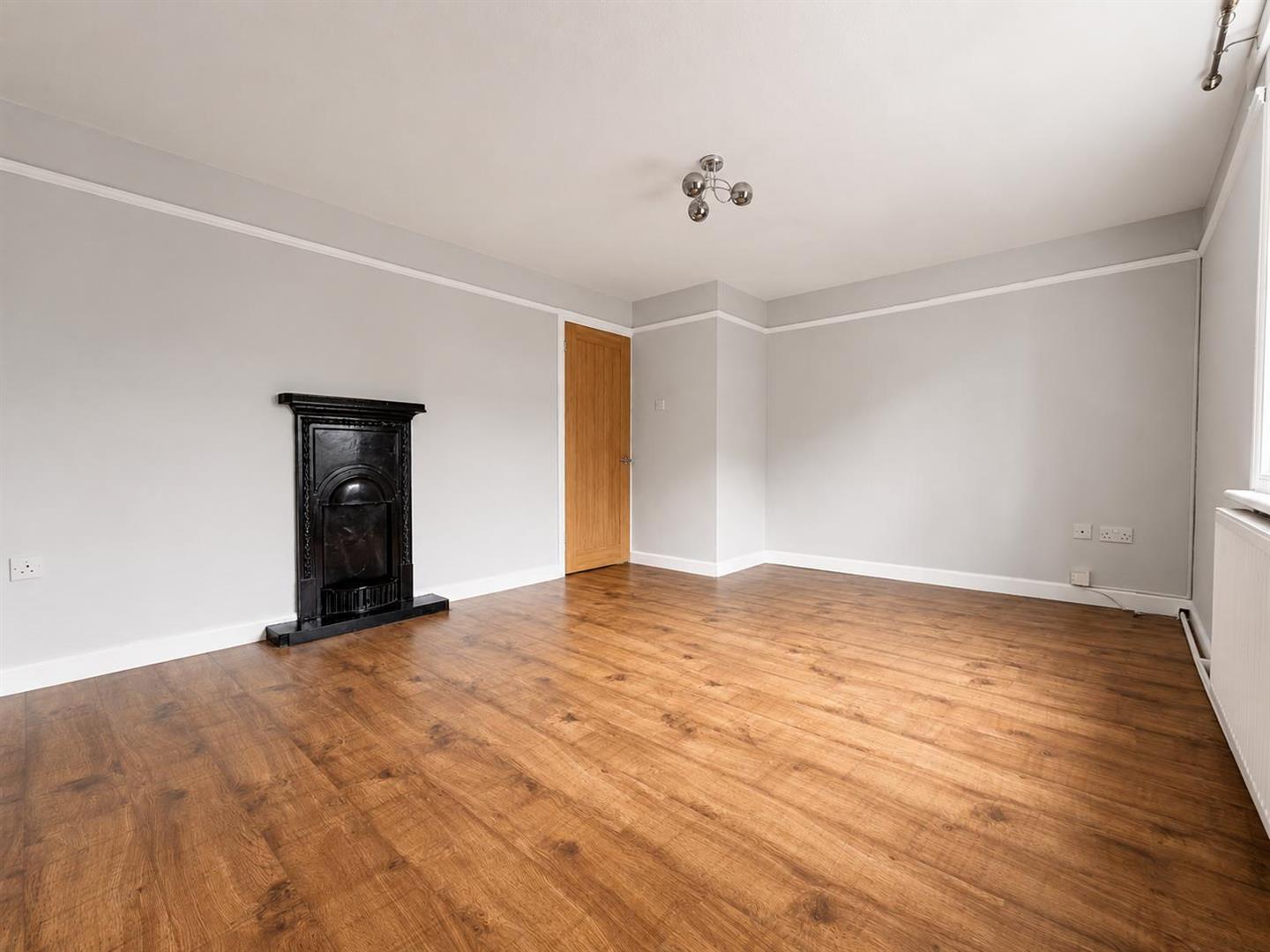 Flat Leam Terrace in Royal Leamington Spa