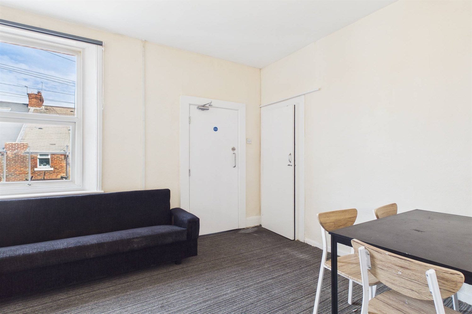 Flat Eighth Avenue in Newcastle upon Tyne