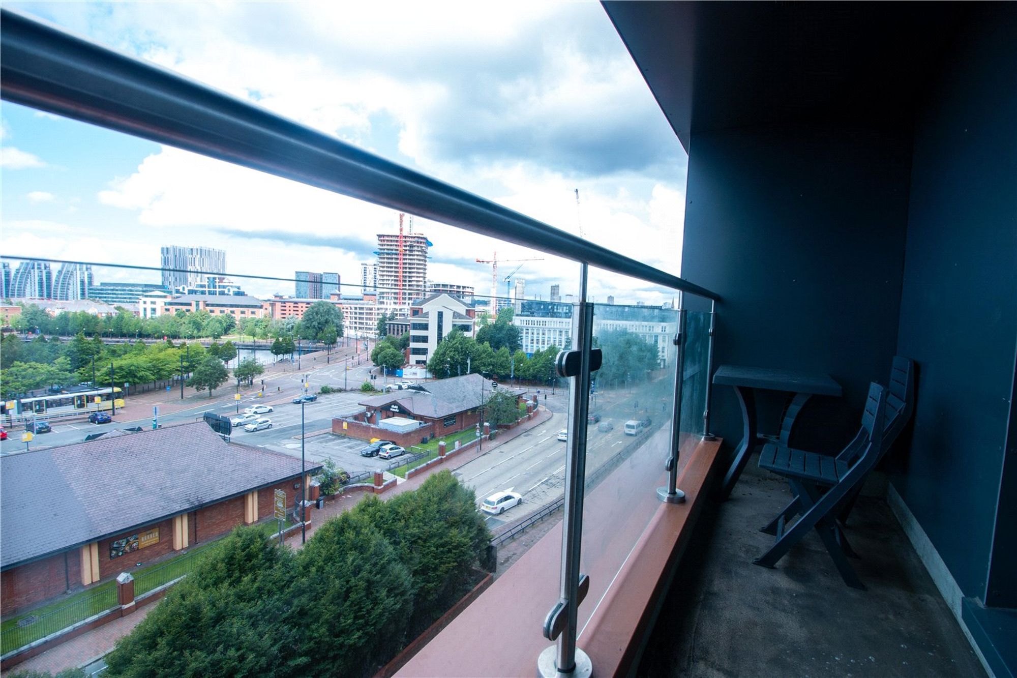 Flat Elmira Way in Salford