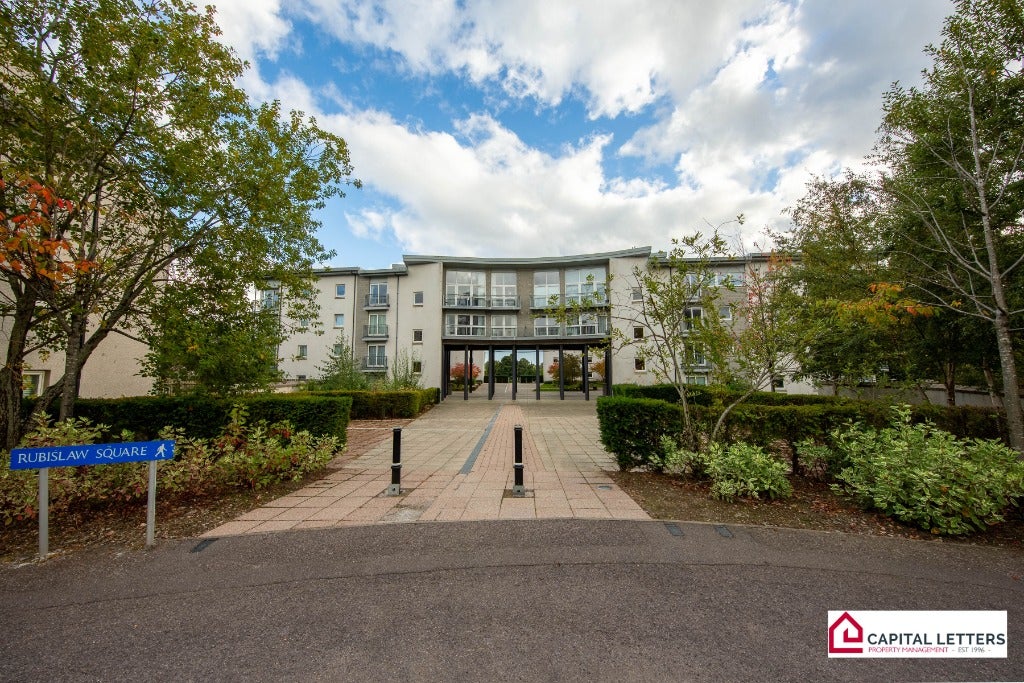 Flat Rubislaw Square in Aberdeen City