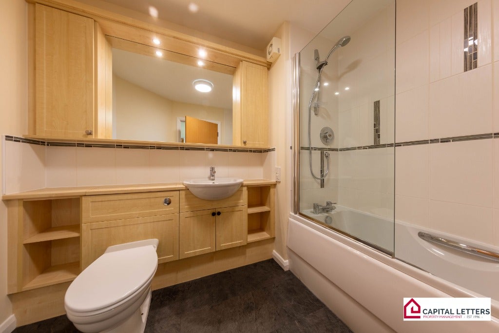 Flat Rubislaw Square in Aberdeen City