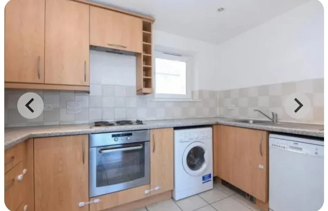 Room Bedfont Lane in Greater London
