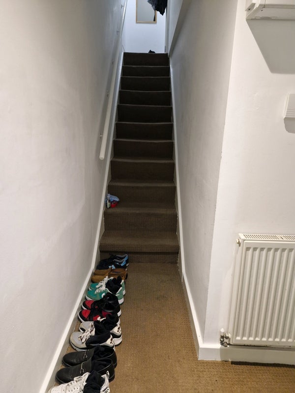 Flat Dronfield Road in Salford
