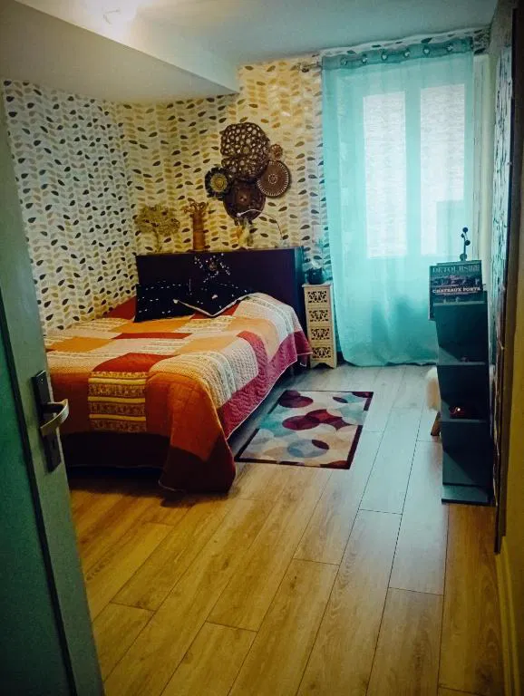 Chambre Rue Hors Les Murs à Saint-Marcel