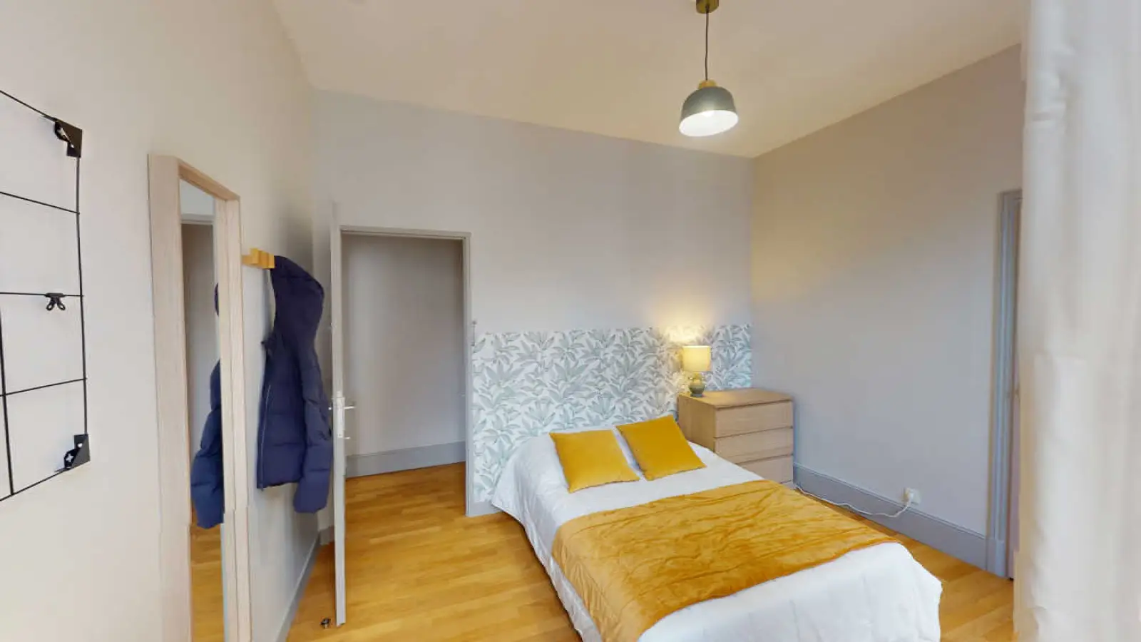 Flat Rue Président Édouard Herriot in Lyon