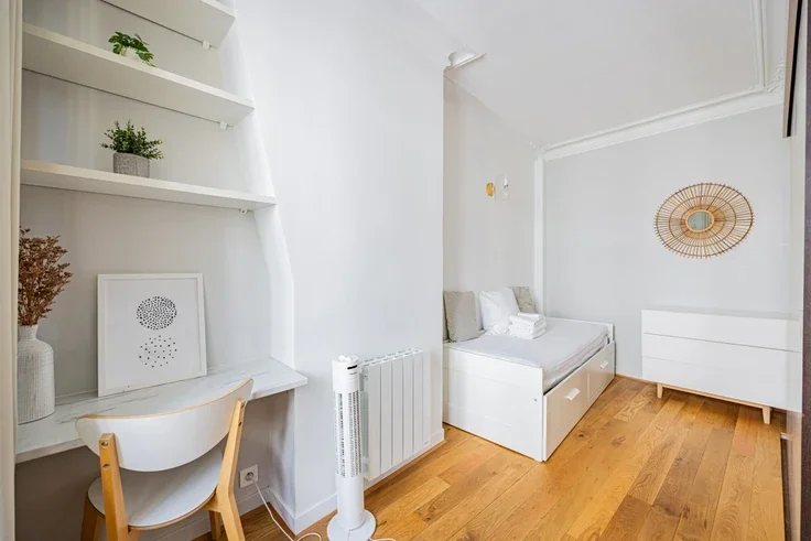 Flat Rue Beauregard in Paris