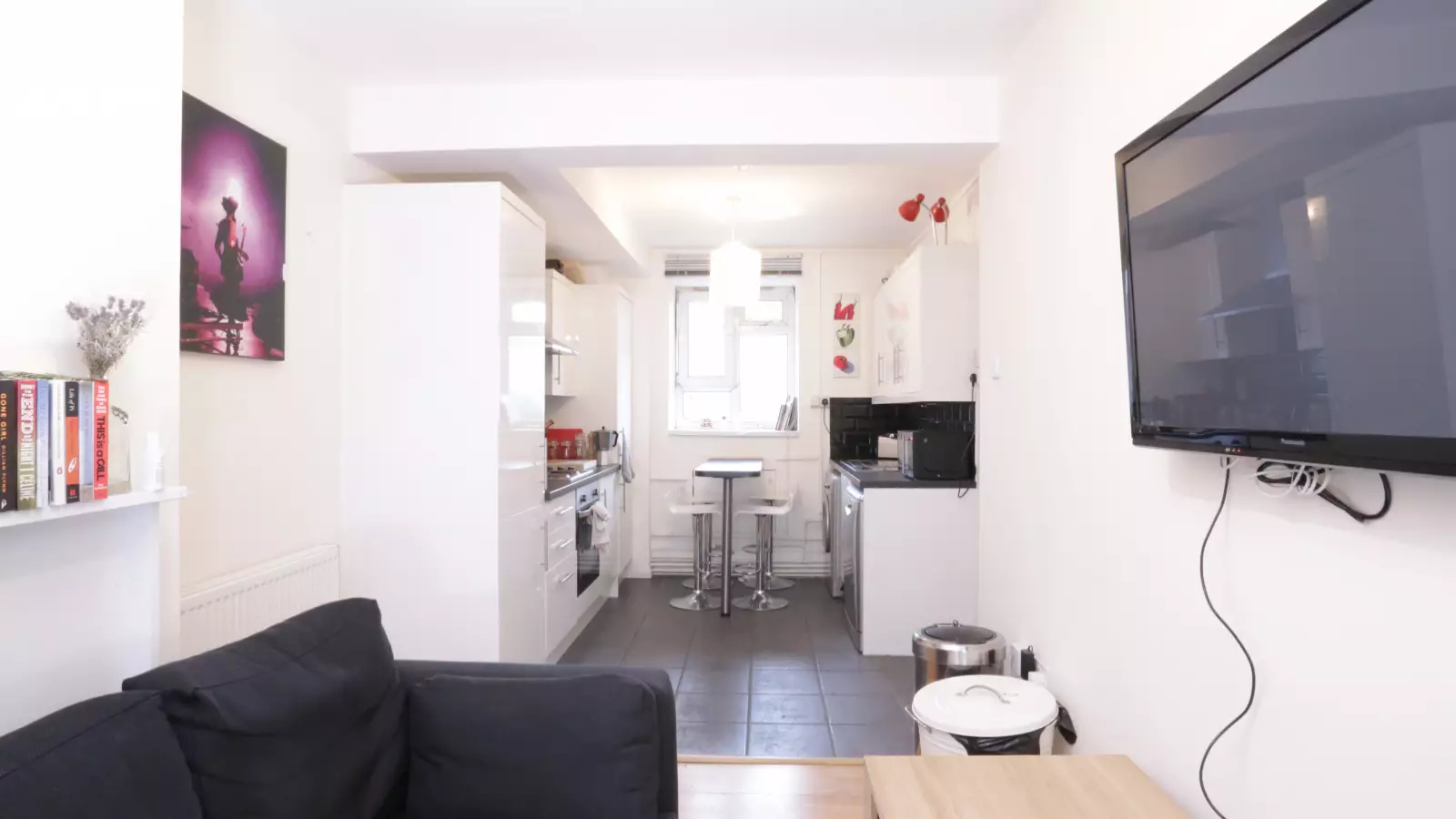 Room Talwin Street in Greater London