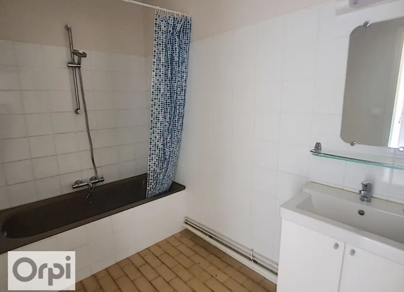 Appartement Avenue Albert Thomas à Montluçon