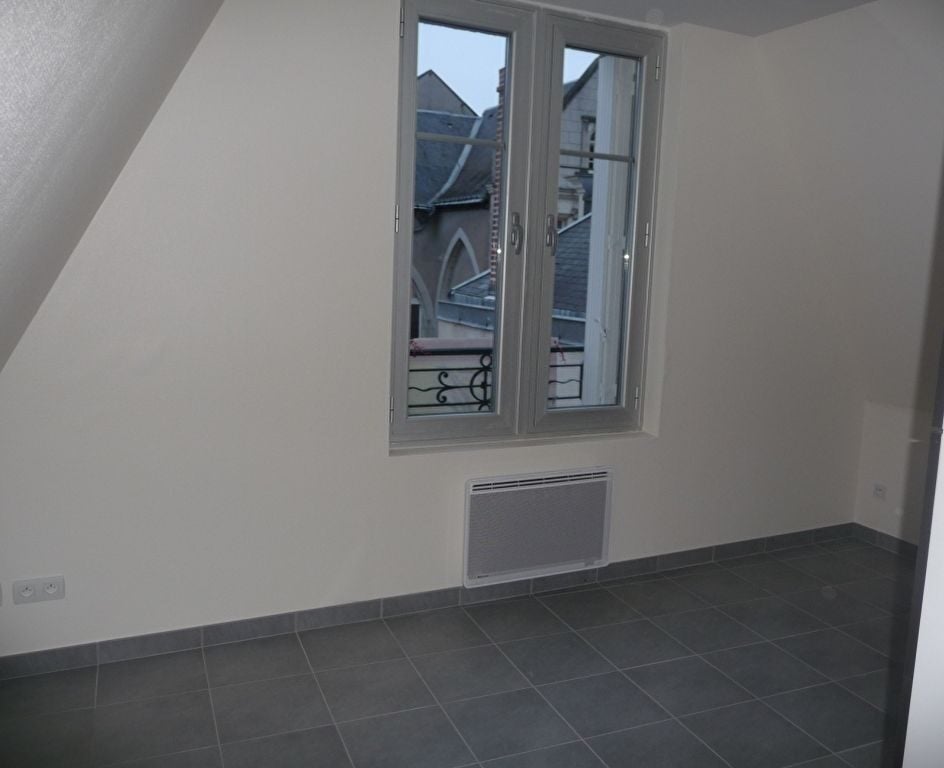 Chambre Rue Laponneraye à Tours