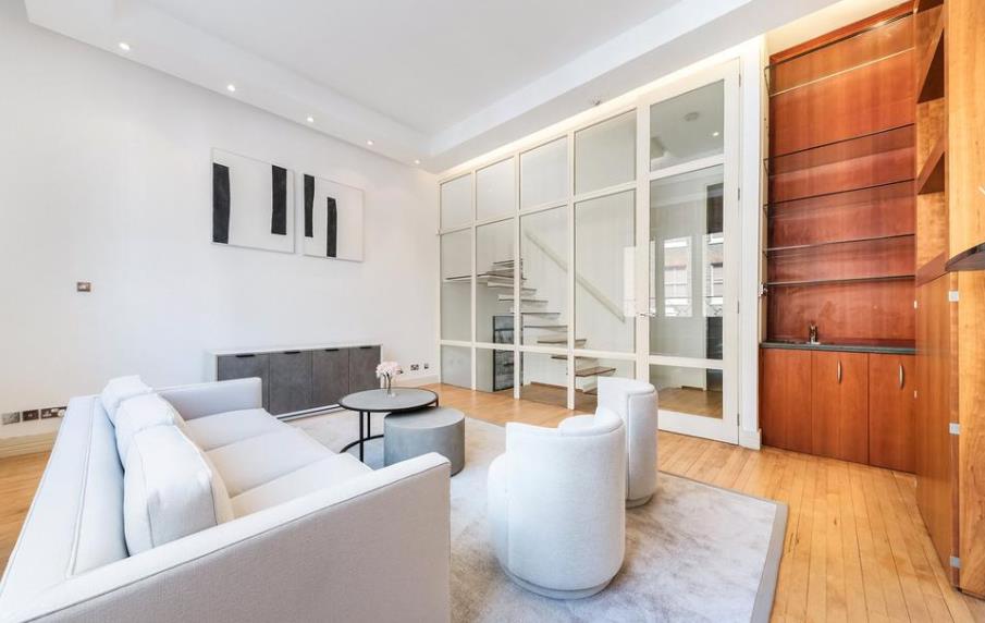 Flat Radnor Place in City of Westminster