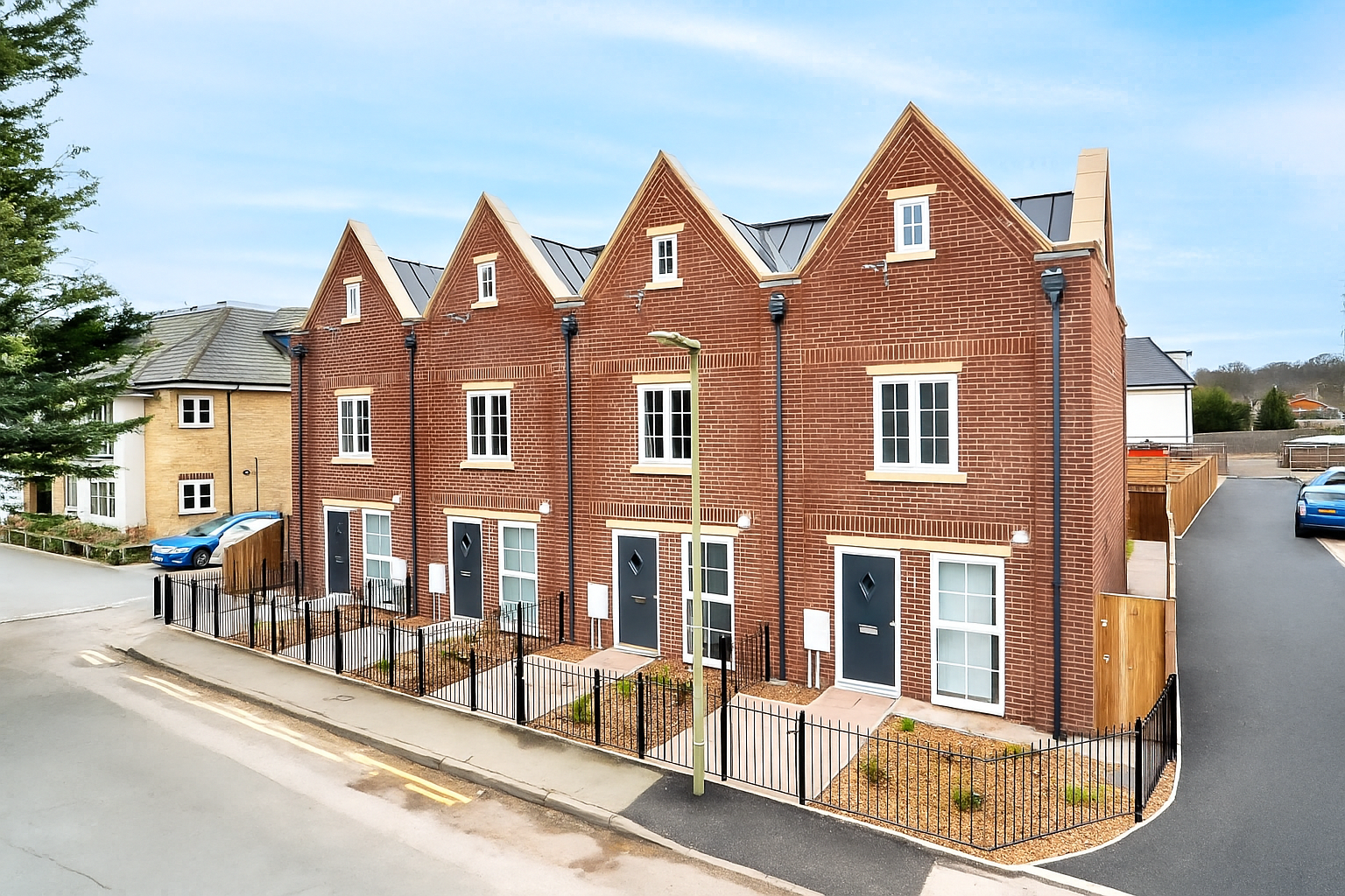 House Johnson Close in Borough of Runnymede