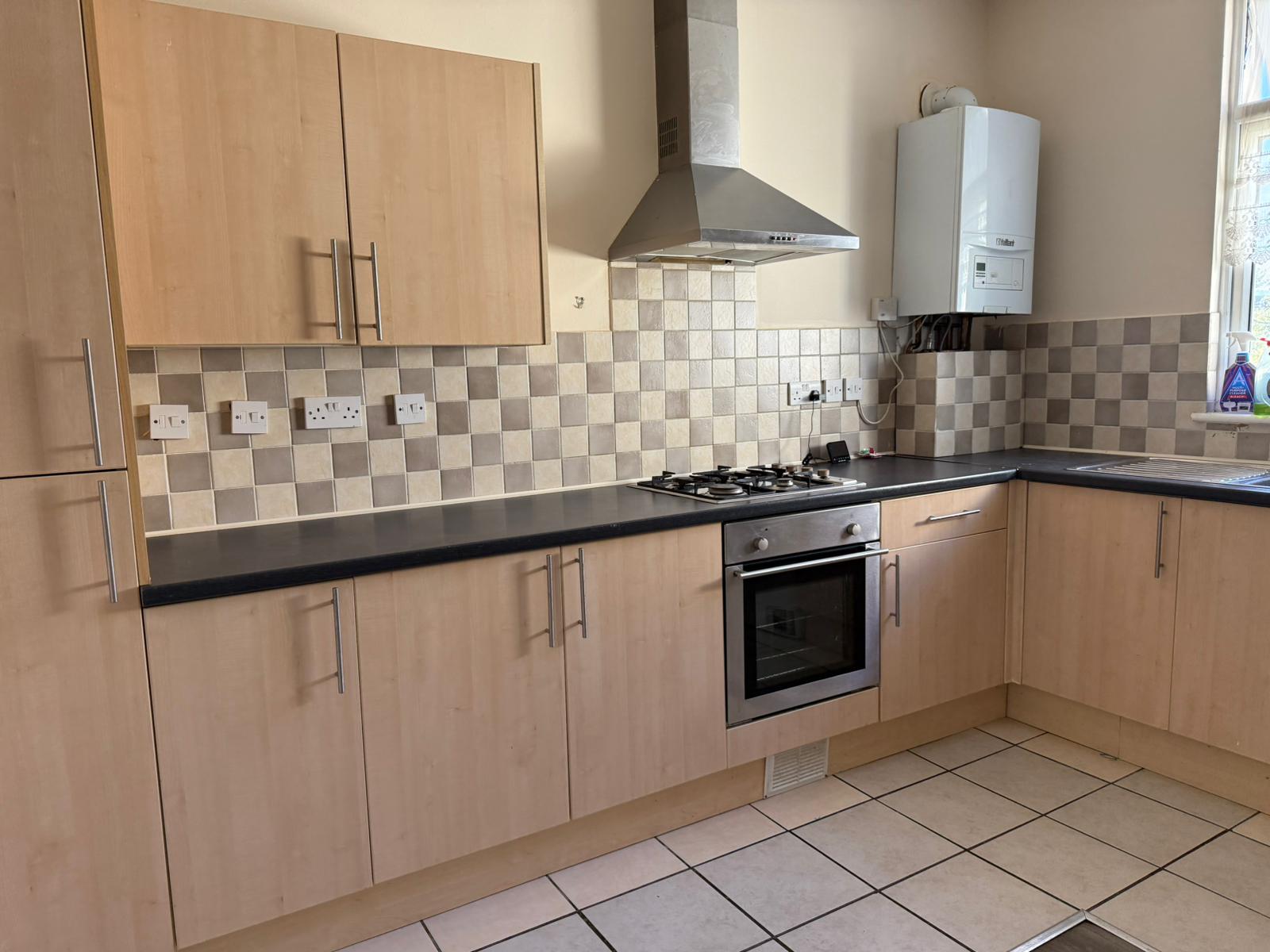 Flat High Road in Greater London