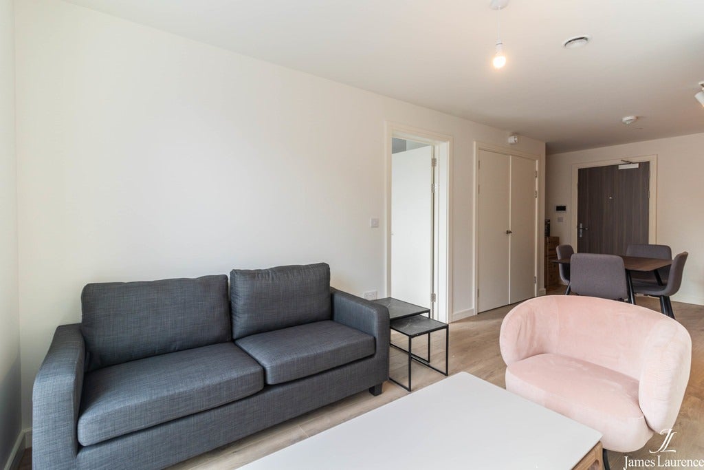 Flat Birchall Street in Birmingham