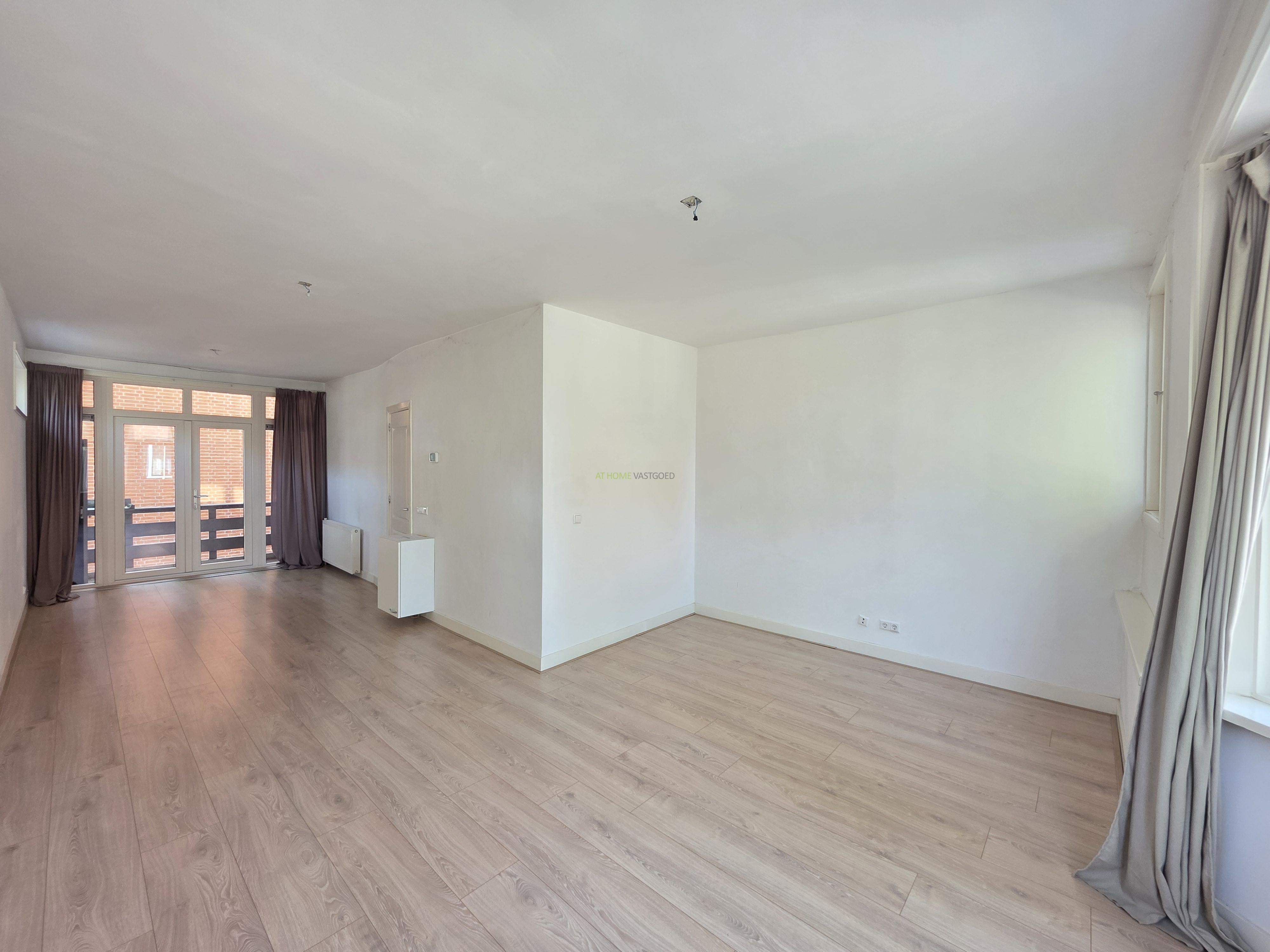 Flat Azaleastraat in Rotterdam