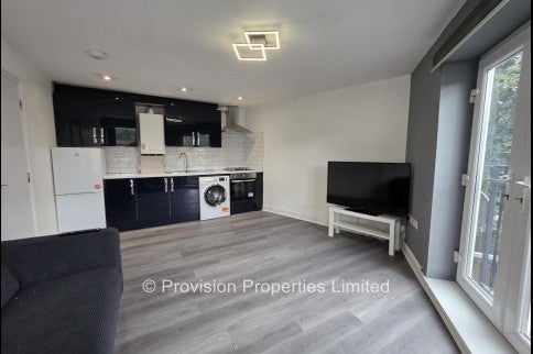 Flat Woodhouse Street in Leeds