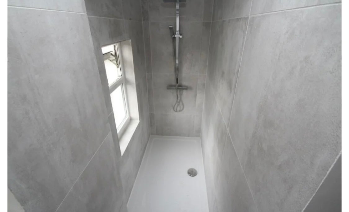 Room Canning Road in Greater London
