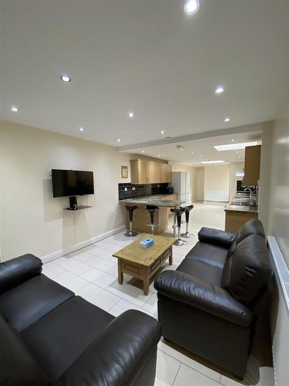 Flat Hubert Road in Birmingham