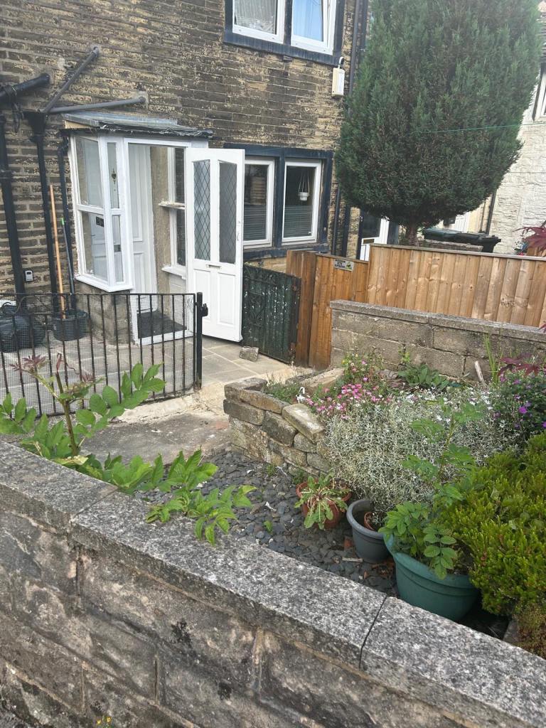 House Perseverance Lane in Bradford
