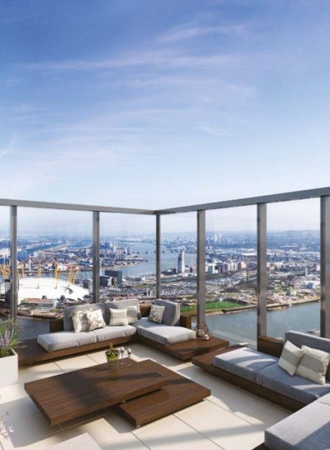 Flat South Quay Plaza in Greater London